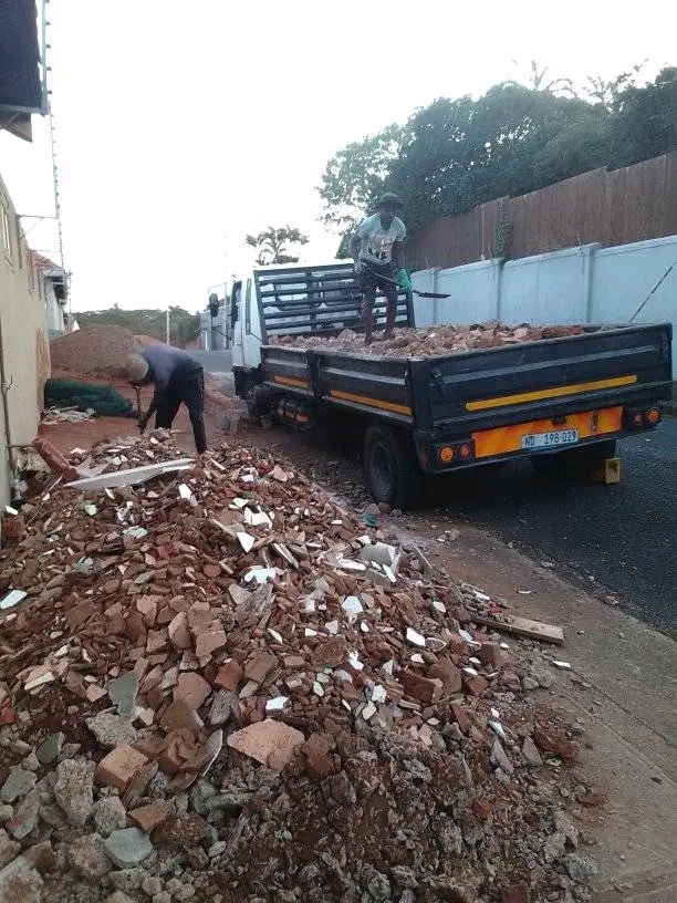 Removal Boyz and Construction Works, photo 1 of 10
